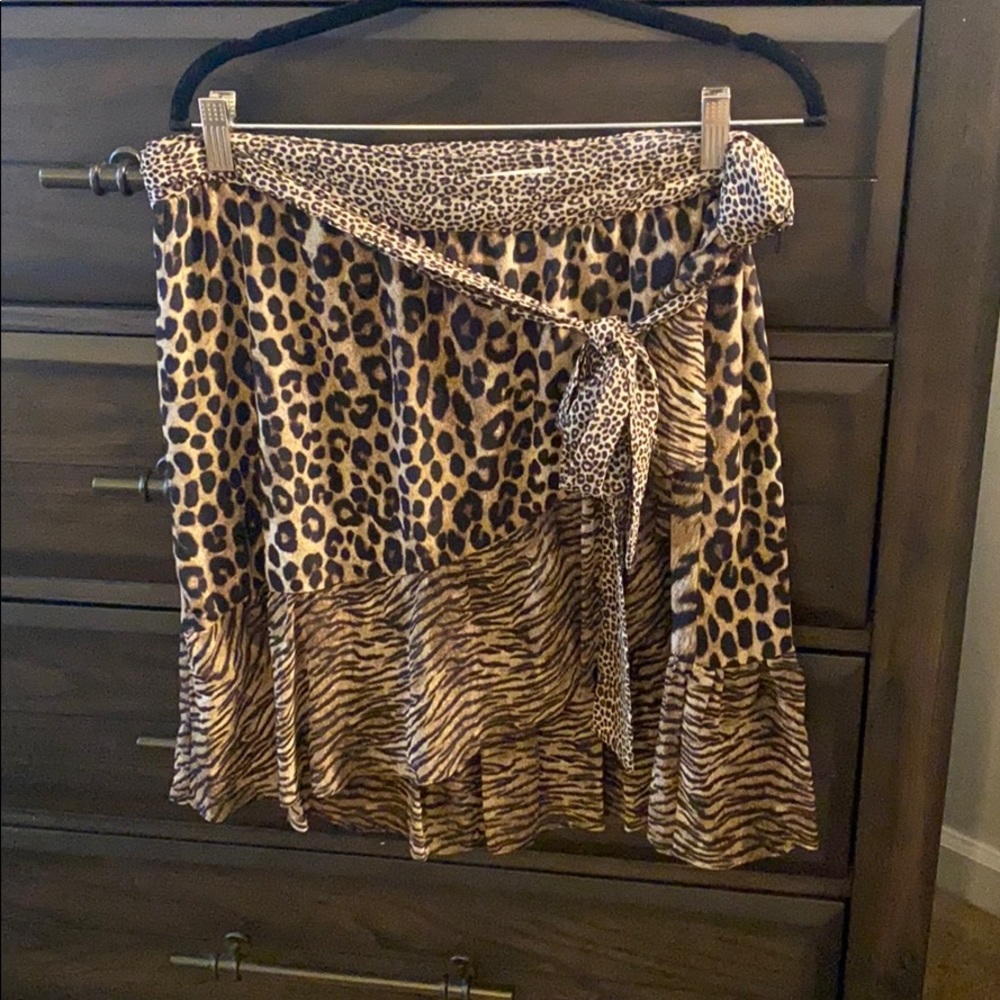 NWT Michael Kors leopard skirt